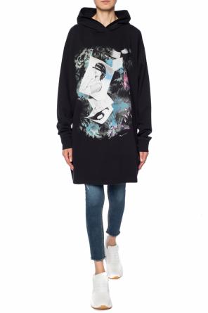Sweatshirt dress with a printed pattern, zdjęcie 2 Sweatshirt dress with a printed pattern od MM6 Maison Margiela
